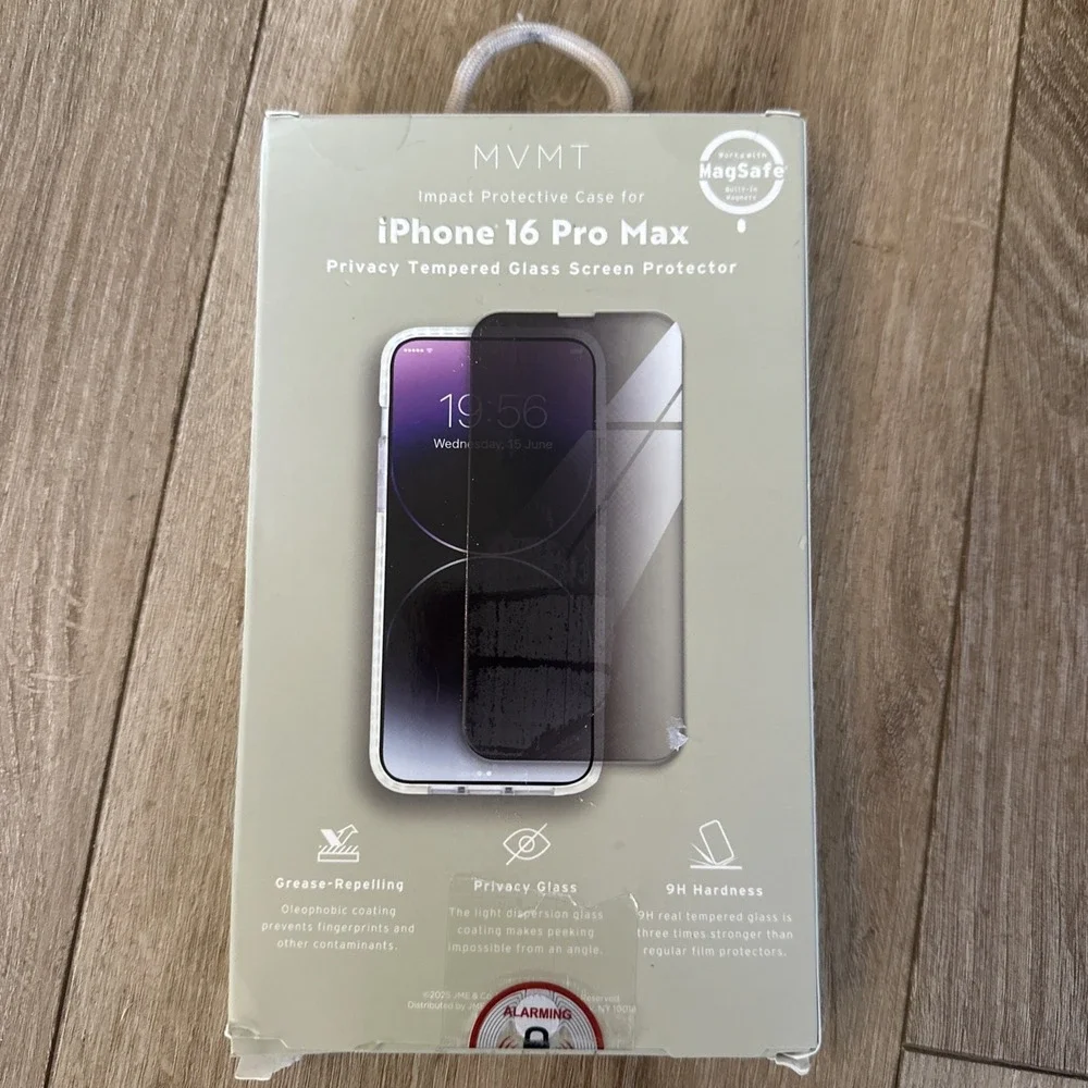 MVMT Impact Protection‎ Bundle iPhone 16 Pro Max Clear Case & Privacy Glass